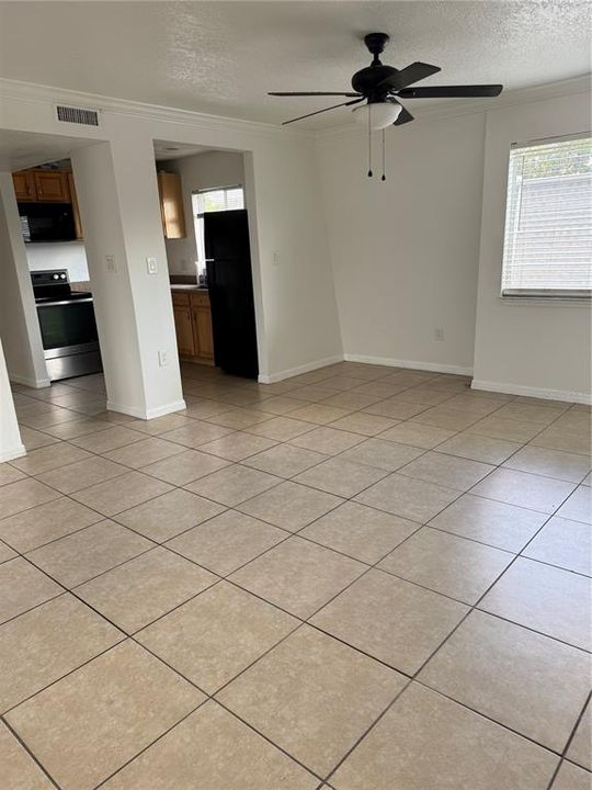 For Rent: $1,550 (2 beds, 2 baths, 1100 Square Feet)