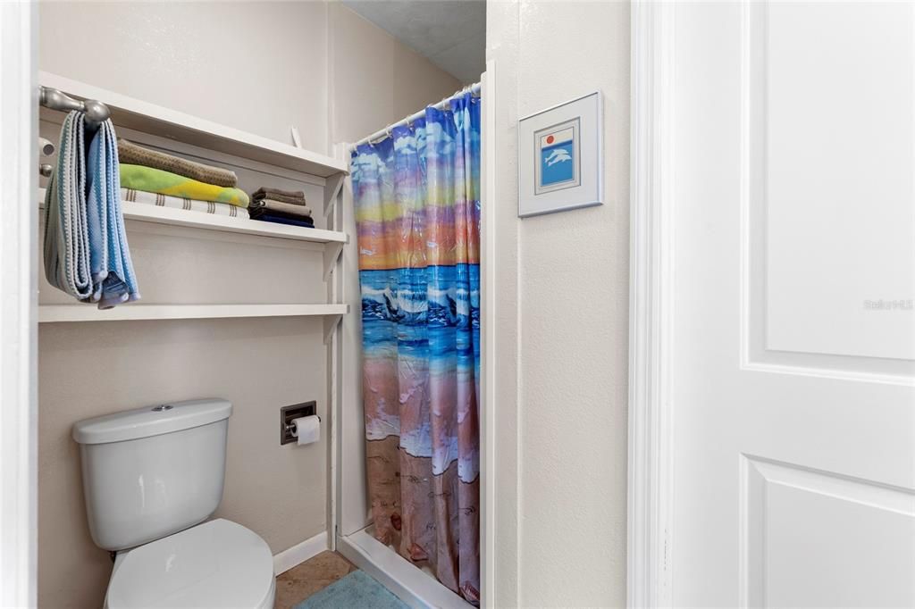 For Sale: $500,000 (2 beds, 2 baths, 1058 Square Feet)