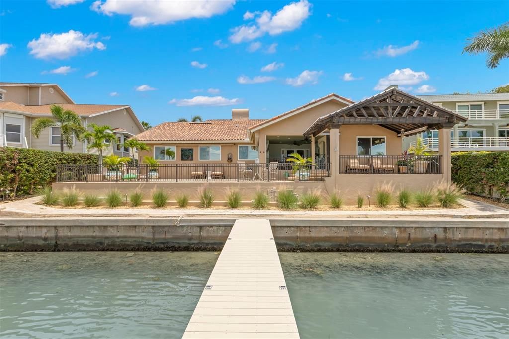 For Sale: $2,149,000 (3 beds, 2 baths, 2663 Square Feet)