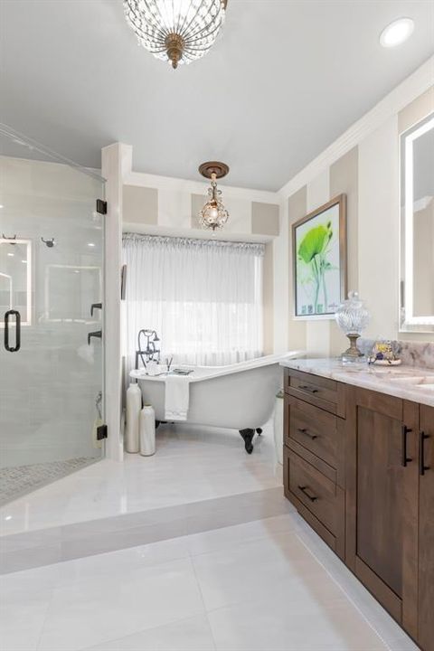 For Sale: $2,149,000 (3 beds, 2 baths, 2663 Square Feet)