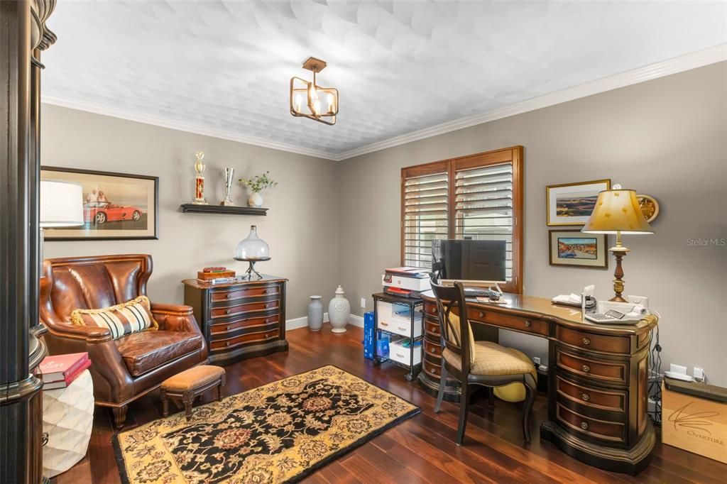 For Sale: $2,149,000 (3 beds, 2 baths, 2663 Square Feet)