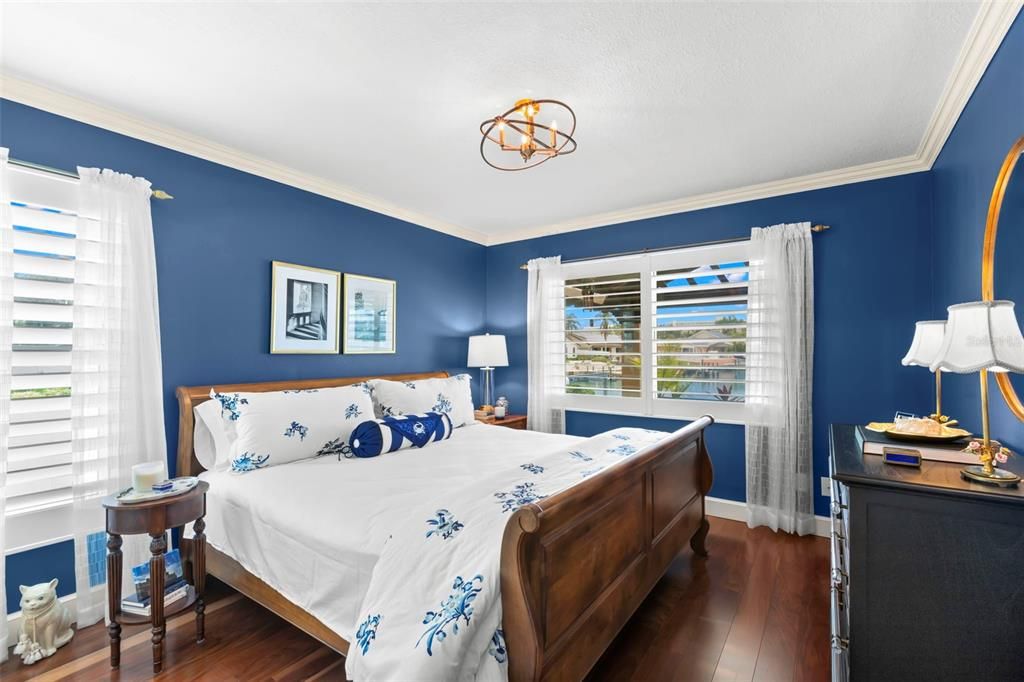 For Sale: $2,149,000 (3 beds, 2 baths, 2663 Square Feet)