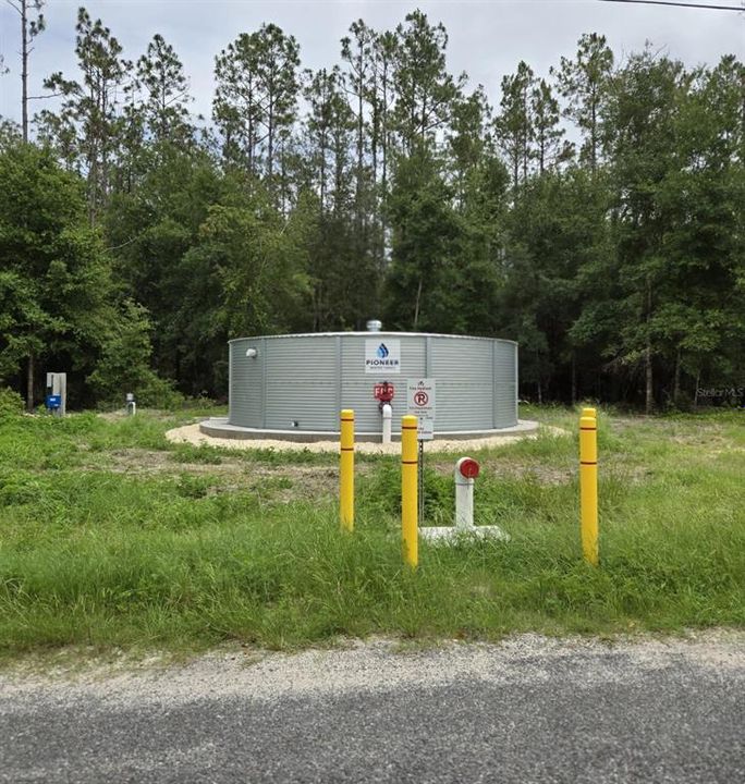 待售: $274,000 (5.32 acres)