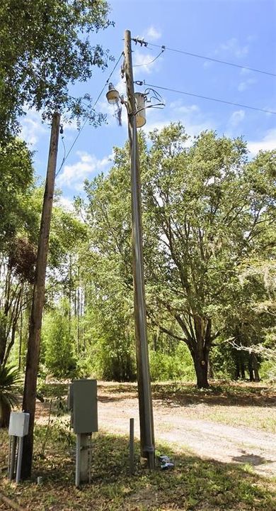 待售: $274,000 (5.32 acres)