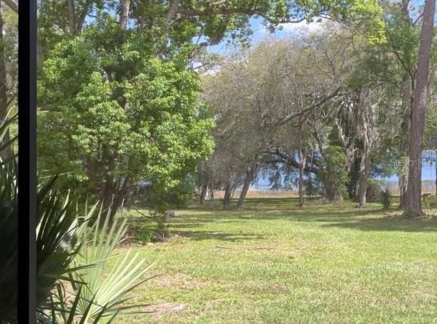 待售: $274,000 (5.32 acres)