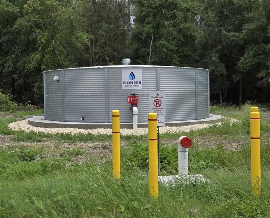 待售: $274,000 (5.32 acres)