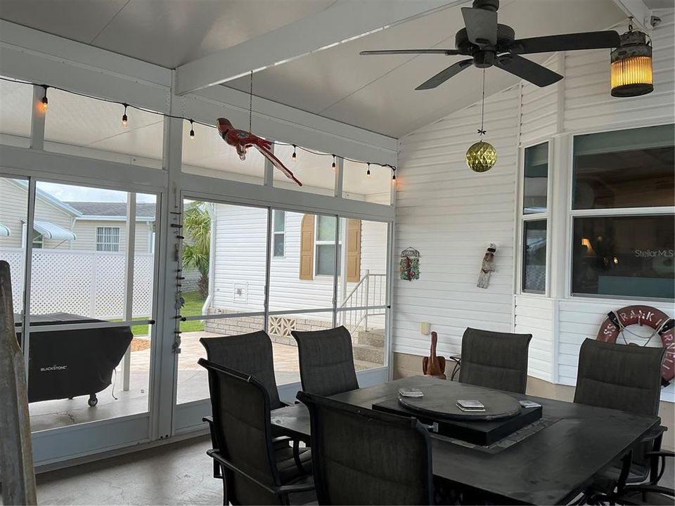 For Sale: $359,500 (3 beds, 2 baths, 1485 Square Feet)