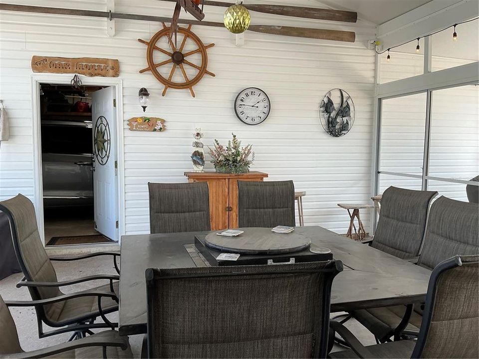 For Sale: $359,500 (3 beds, 2 baths, 1485 Square Feet)