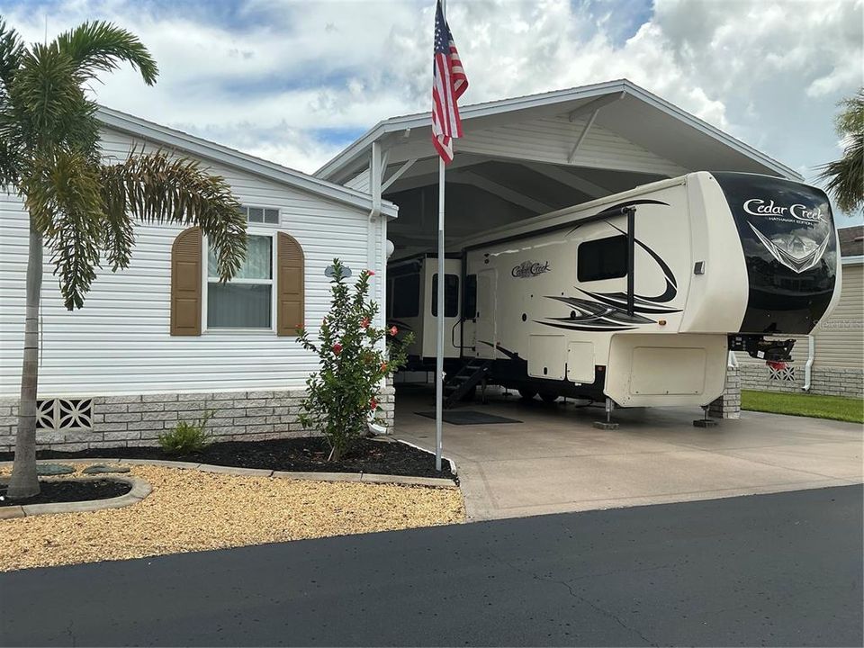 For Sale: $359,500 (3 beds, 2 baths, 1485 Square Feet)