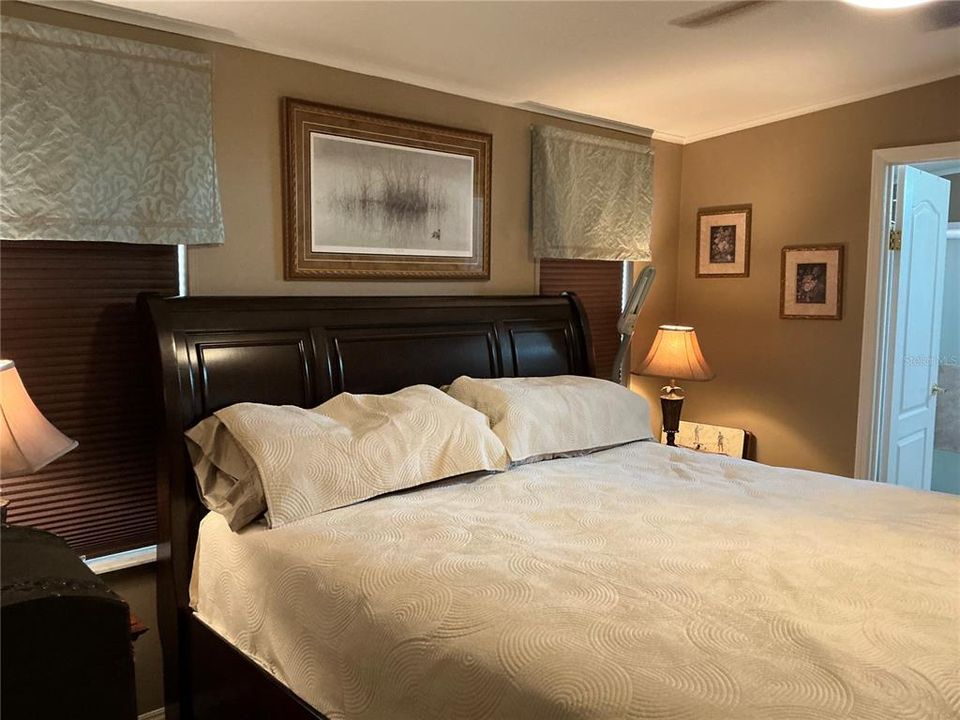 For Sale: $359,500 (3 beds, 2 baths, 1485 Square Feet)