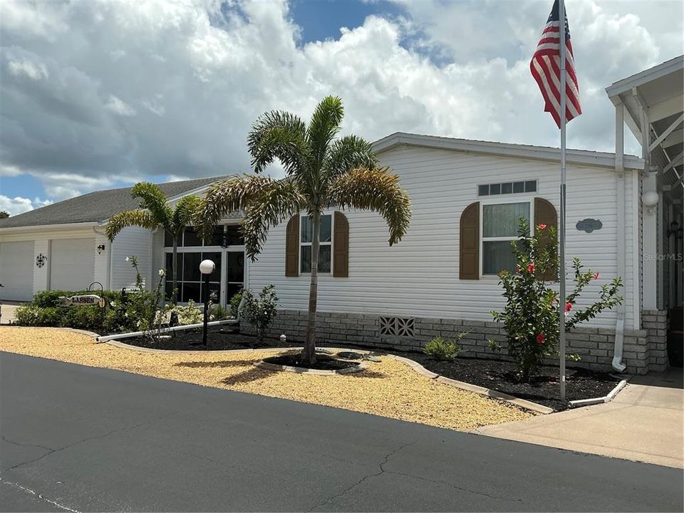 For Sale: $359,500 (3 beds, 2 baths, 1485 Square Feet)