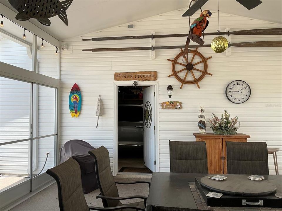 For Sale: $359,500 (3 beds, 2 baths, 1485 Square Feet)