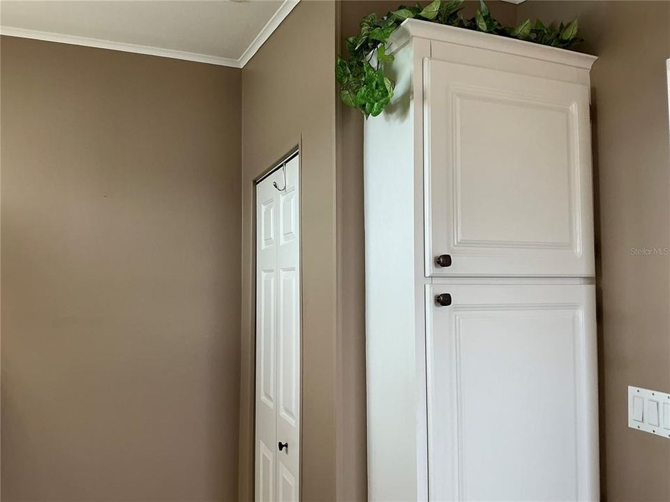 For Sale: $359,500 (3 beds, 2 baths, 1485 Square Feet)