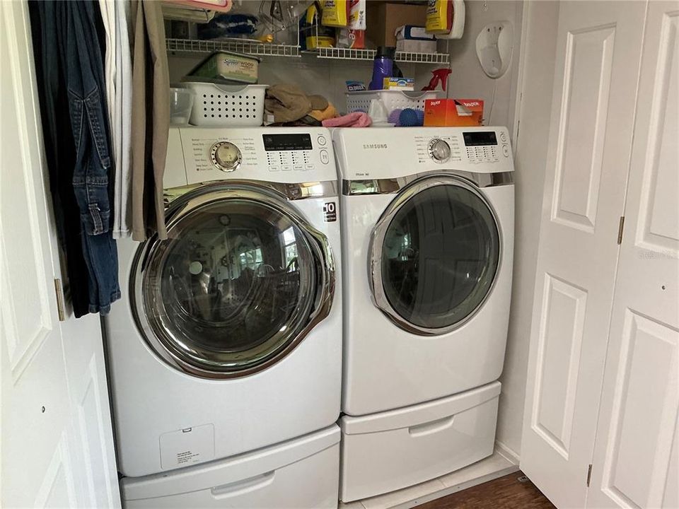 For Sale: $359,500 (3 beds, 2 baths, 1485 Square Feet)