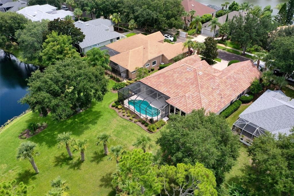 Activo con contrato: $859,000 (4 camas, 4 baños, 3030 Pies cuadrados)