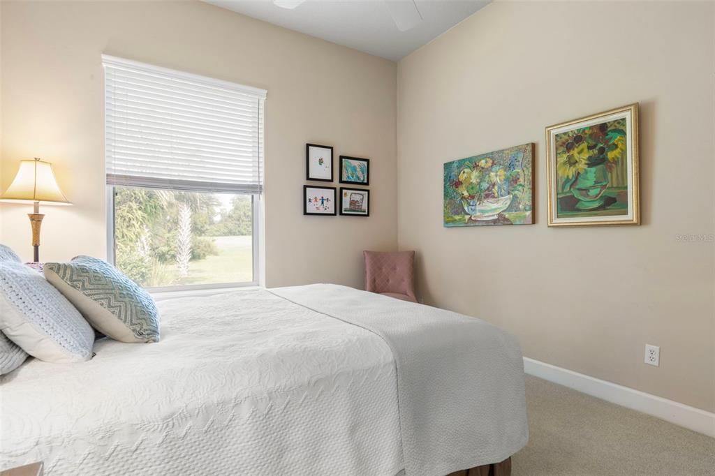 Activo con contrato: $859,000 (4 camas, 4 baños, 3030 Pies cuadrados)