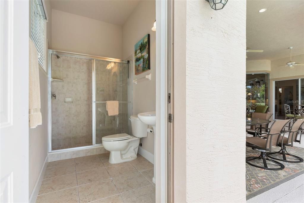 Activo con contrato: $859,000 (4 camas, 4 baños, 3030 Pies cuadrados)