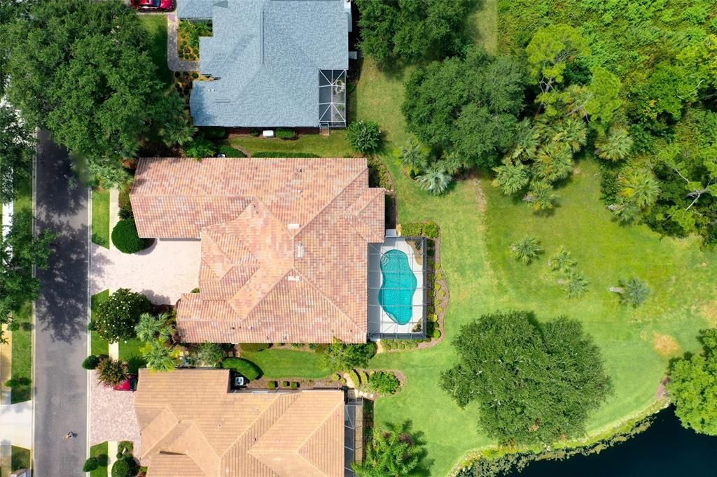 Activo con contrato: $859,000 (4 camas, 4 baños, 3030 Pies cuadrados)