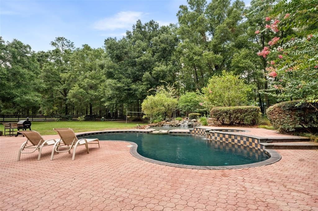 En Venta: $1,699,000 (8 camas, 7 baños, 7227 Pies cuadrados)