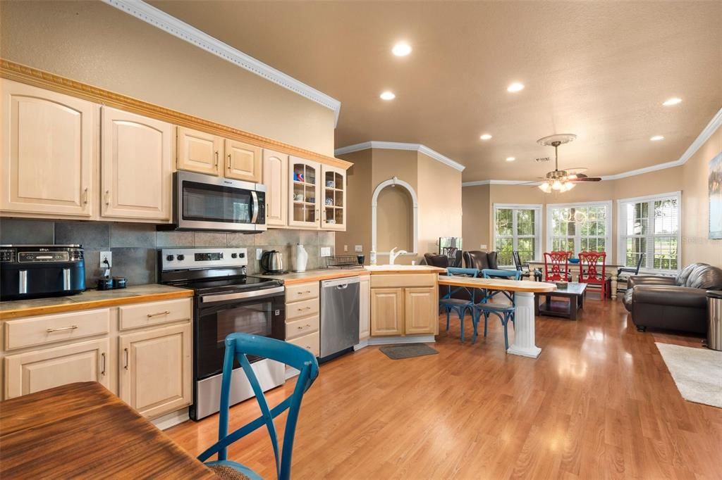 En Venta: $1,699,000 (8 camas, 7 baños, 7227 Pies cuadrados)