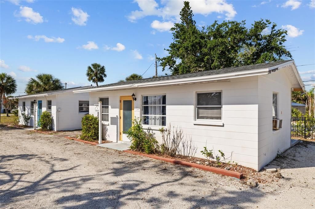 En Venta: $700,000 (5 camas, 0 baños, 2621 Pies cuadrados)