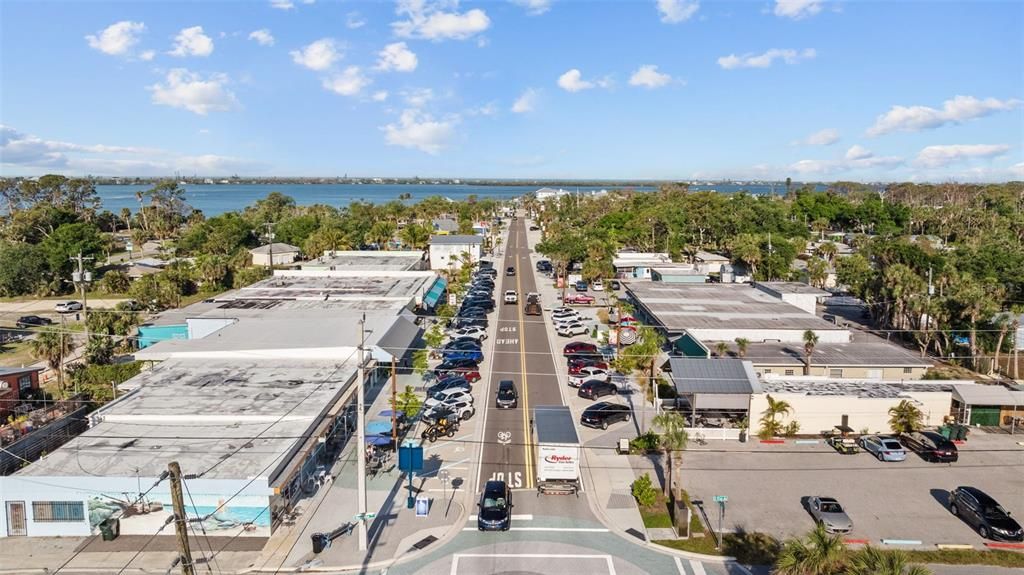 En Venta: $700,000 (5 camas, 0 baños, 2621 Pies cuadrados)