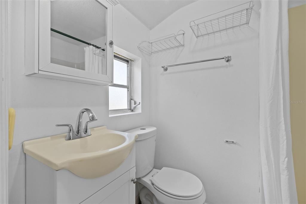 En Venta: $700,000 (5 camas, 0 baños, 2621 Pies cuadrados)