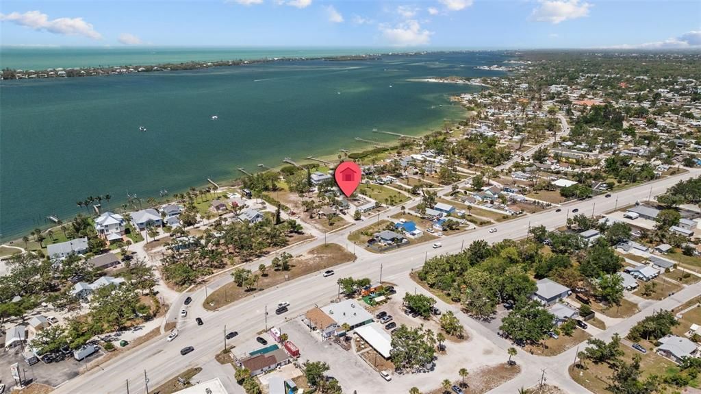 En Venta: $700,000 (5 camas, 0 baños, 2621 Pies cuadrados)