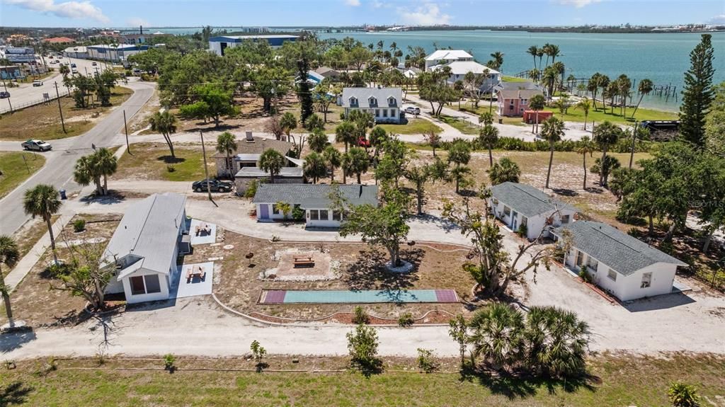 En Venta: $700,000 (5 camas, 0 baños, 2621 Pies cuadrados)