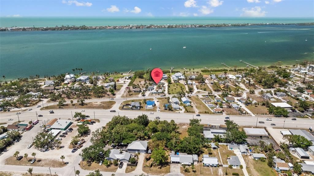 En Venta: $700,000 (5 camas, 0 baños, 2621 Pies cuadrados)