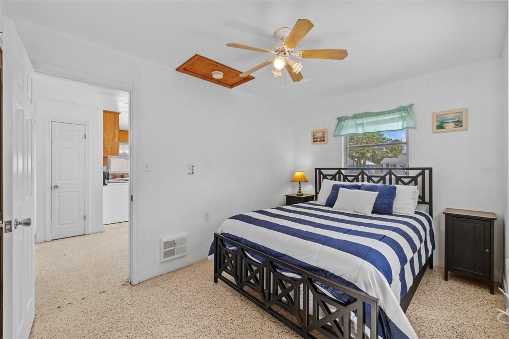 En Venta: $700,000 (5 camas, 0 baños, 2621 Pies cuadrados)