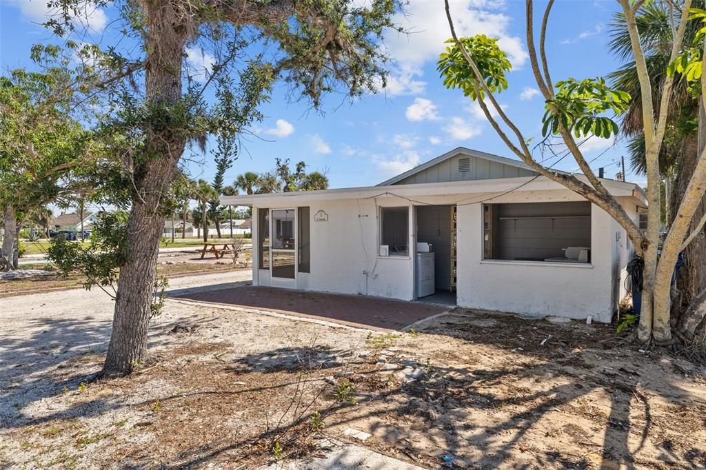 En Venta: $700,000 (5 camas, 0 baños, 2621 Pies cuadrados)