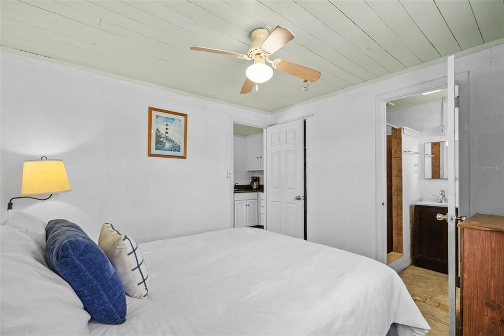 En Venta: $700,000 (5 camas, 0 baños, 2621 Pies cuadrados)