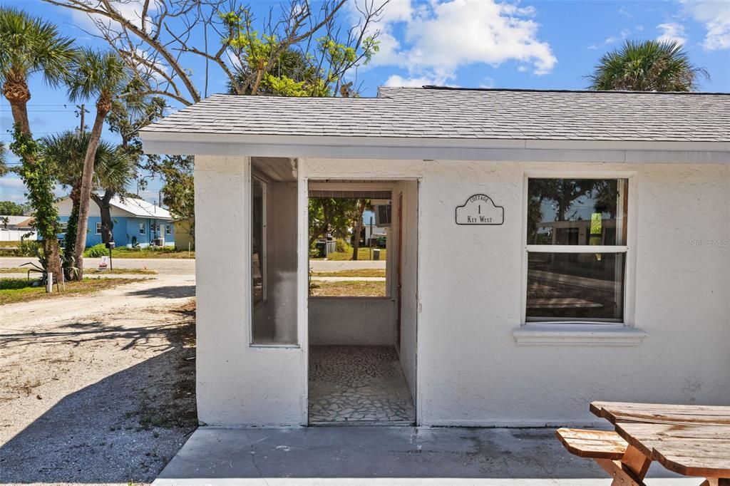 En Venta: $700,000 (5 camas, 0 baños, 2621 Pies cuadrados)