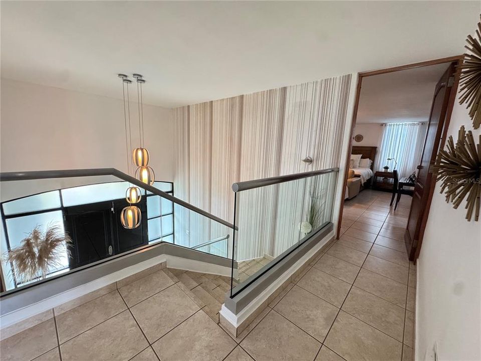 For Sale: $1,050,000 (5 beds, 3 baths, 3500 Square Feet)