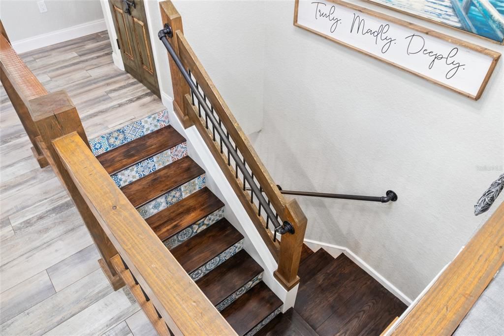 Active With Contract: $564,900 (3 beds, 2 baths, 2009 Square Feet)