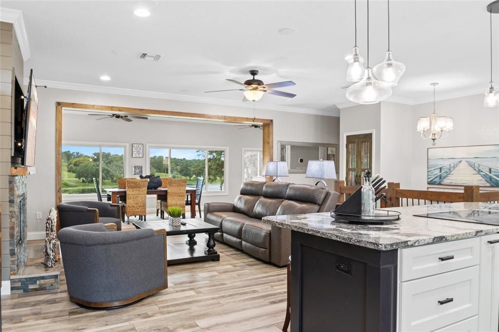 Active With Contract: $564,900 (3 beds, 2 baths, 2009 Square Feet)