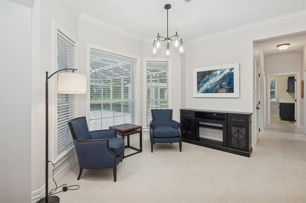 For Sale: $1,600,000 (7 beds, 5 baths, 3890 Square Feet)