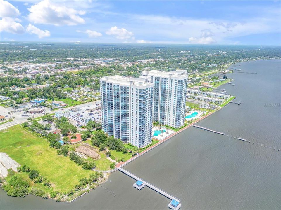 待售: $600,000 (3 贝兹, 3 浴室, 2239 平方英尺)