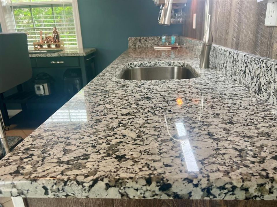 For Sale: $199,900 (0.12 acres)