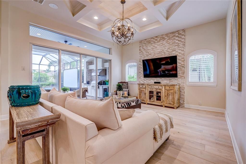 En Renta: $6,250 (3 camas, 2 baños, 2727 Pies cuadrados)