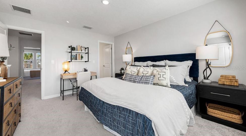 Active With Contract: $265,440 (2 beds, 2 baths, 1187 Square Feet)