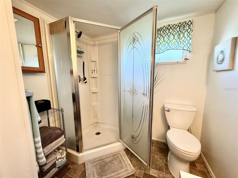 Active With Contract: $95,000 (1 beds, 1 baths, 774 Square Feet)