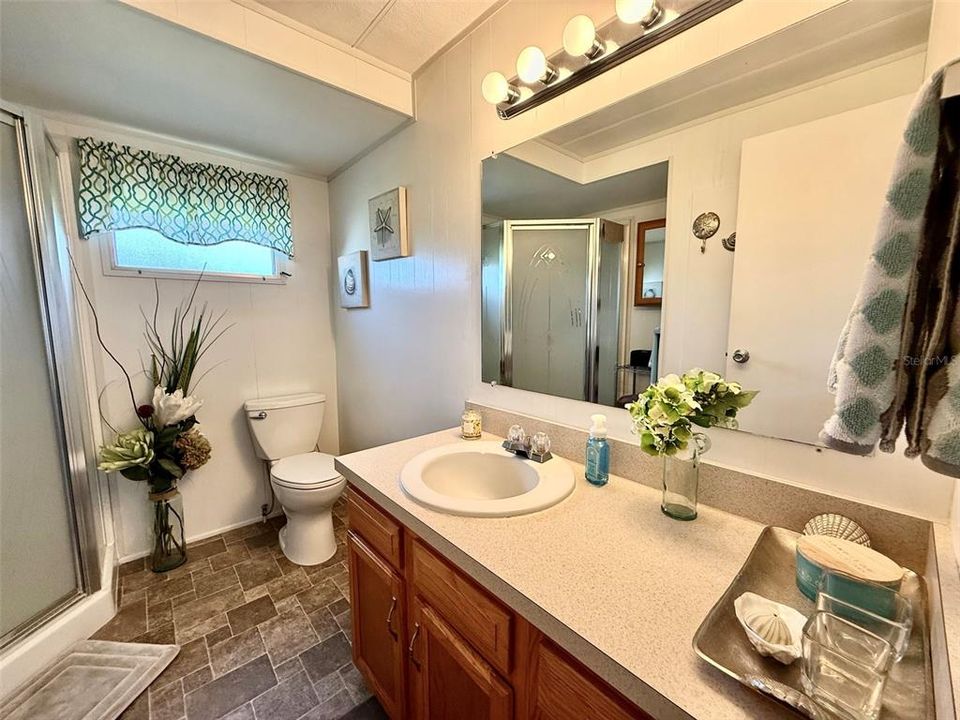 Active With Contract: $95,000 (1 beds, 1 baths, 774 Square Feet)