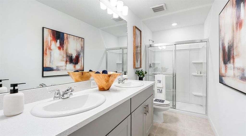 Active With Contract: $265,440 (2 beds, 2 baths, 1187 Square Feet)