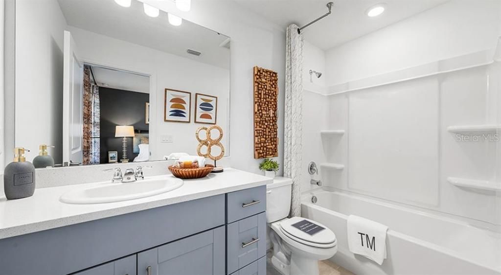 Active With Contract: $265,440 (2 beds, 2 baths, 1187 Square Feet)