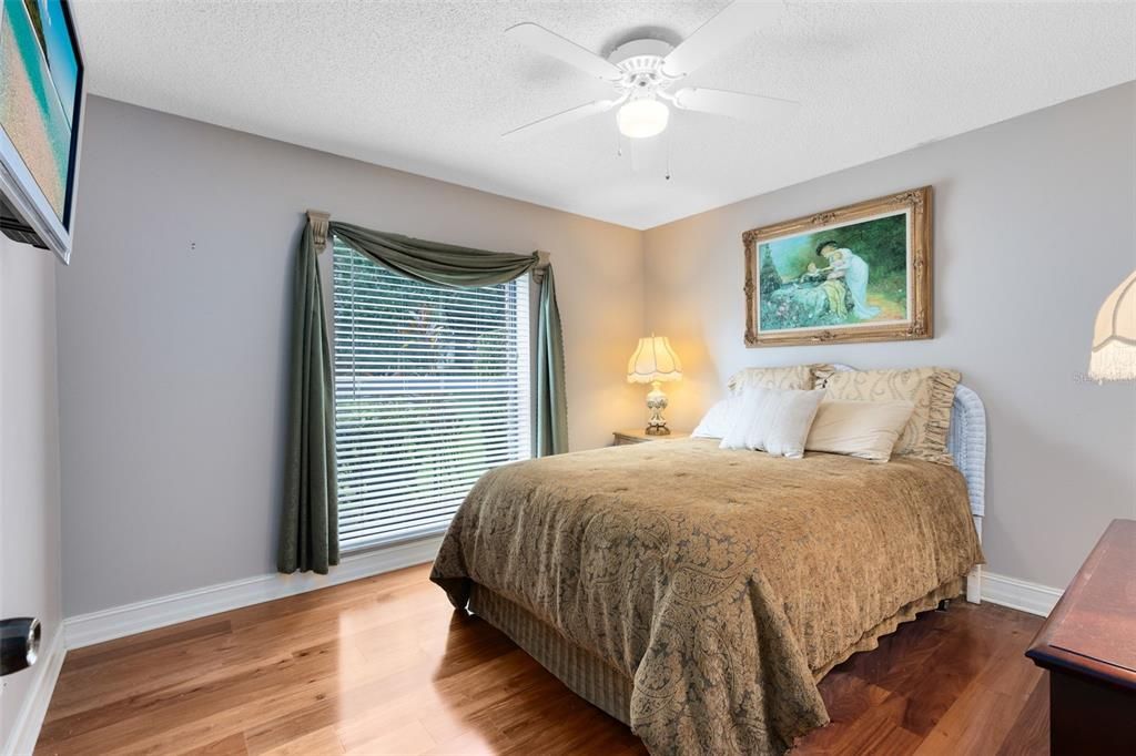 待售: $1,050,000 (4 贝兹, 2 浴室, 4105 平方英尺)