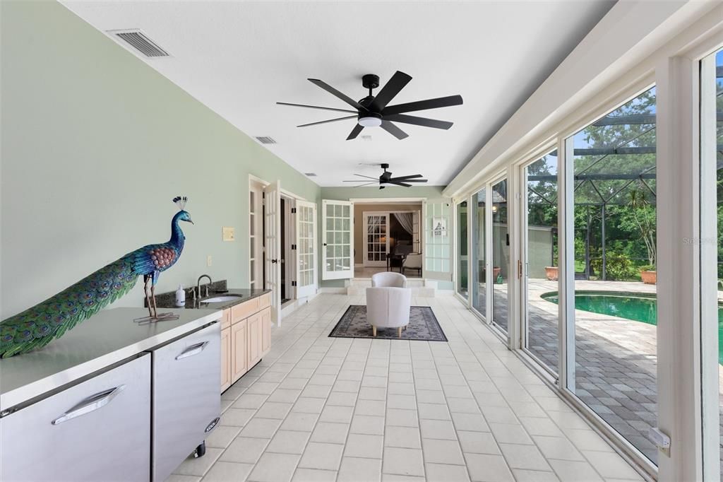 待售: $1,050,000 (4 贝兹, 2 浴室, 4105 平方英尺)