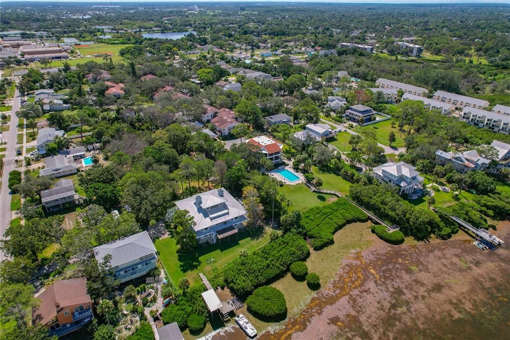 For Sale: $210,000 (2 beds, 2 baths, 1115 Square Feet)