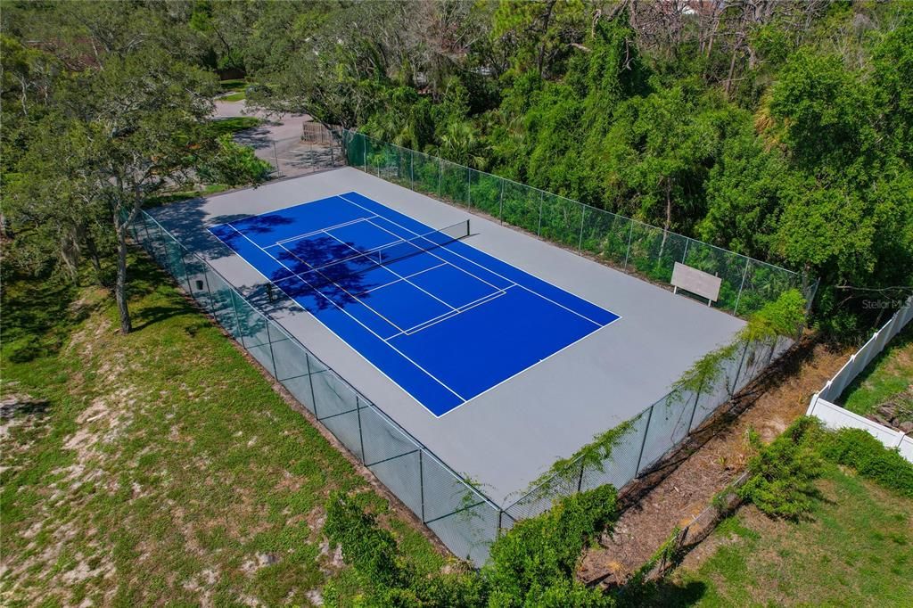 For Sale: $210,000 (2 beds, 2 baths, 1115 Square Feet)